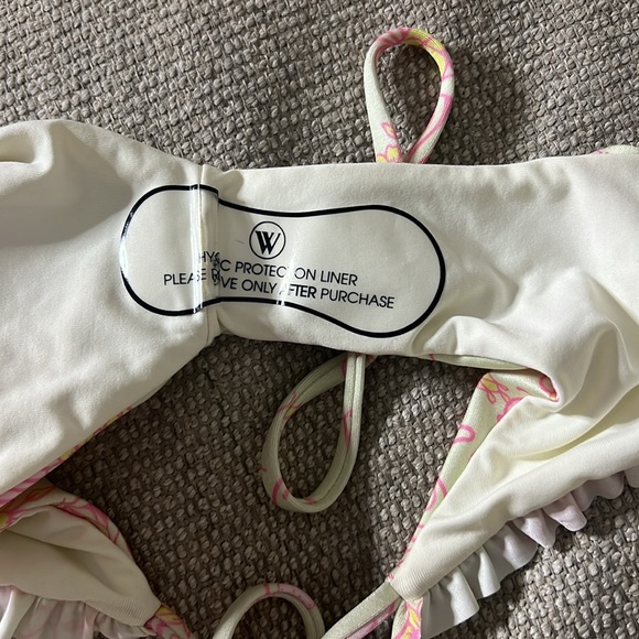 Wildfox VINTAGE UNICORN BIKINI BOTTOMS, Reservable - Picture 7 of 8